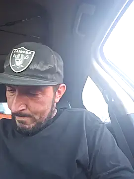 UncutHammer69 online show from January 13, 3:36 pm