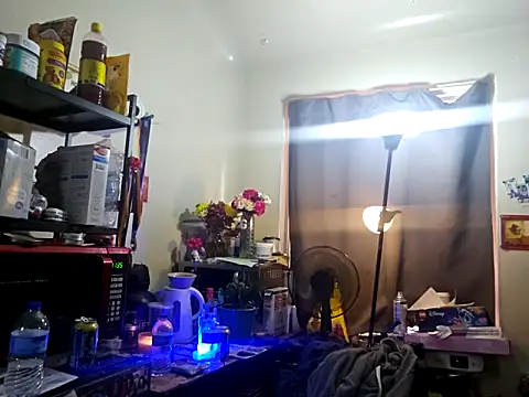 UncutHammer69 online show from February 28, 7:35 pm