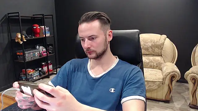 MihasikD online show from February 13, 2:00 pm