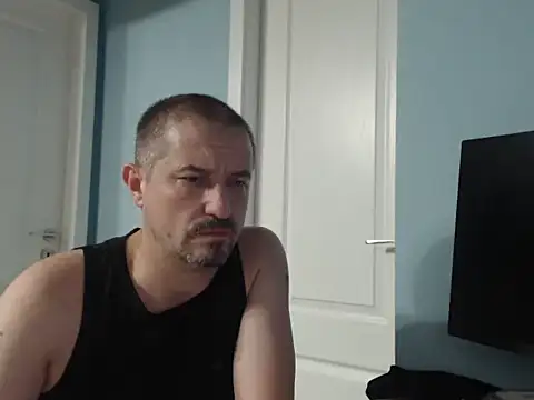MisterFaithRO online show from June 13, 9:45 pm