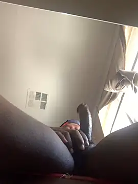 Oilybbwlover online show from February 5, 5:43 pm