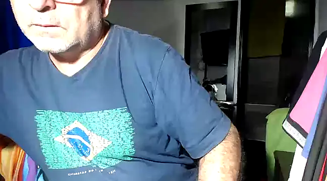 Snapshot of ferdinad20 chatting on January 29, 2:21 pm ferdinad20 online show from January 29, 2:21 pm