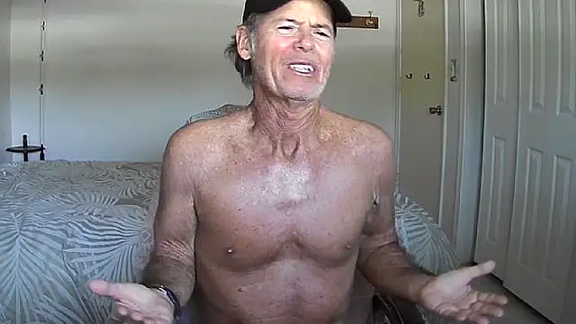 nakeedcowboi65 online show from February 18, 8:17 pm