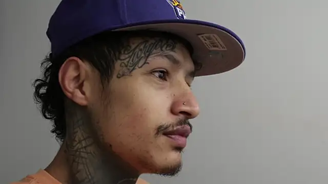 trieone online show from February 22, 10:40 am