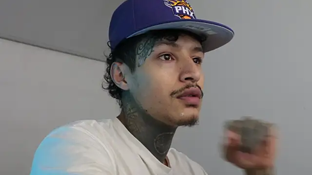 trieone online show from February 5, 5:41 am