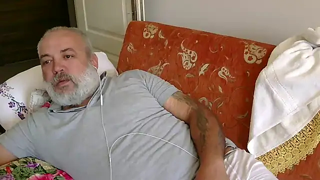 husoizmir online show from October 1, 12:42 pm