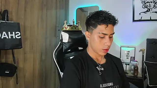 AlanNaughty online show from February 12, 6:52 am