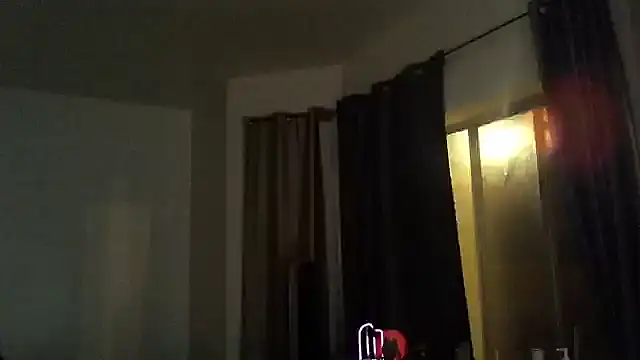 Snapshot of mycock2474u chatting on October 10, 12:10 pm mycock2474u online show from October 10, 12:10 pm