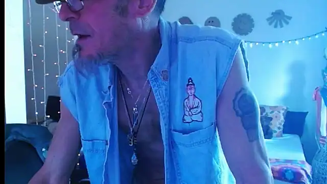 Snapshot of mycock2474u chatting on February 17, 3:09 pm mycock2474u online show from February 17, 3:09 pm