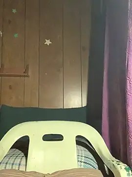 Snapshot of Tristris100 chatting on December 11, 12:56 am Tristris100 online show from December 11, 12:56 am