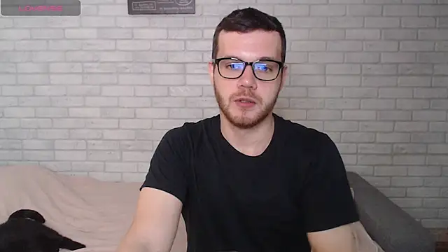 Alexxx horny online show from July 19, 5:35 am