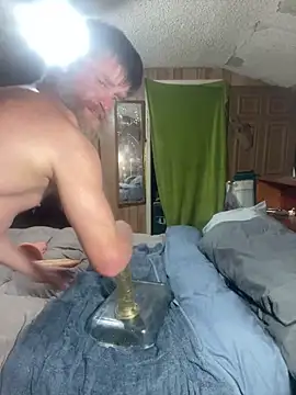 Ezye84 online show from March 5, 9:22 pm