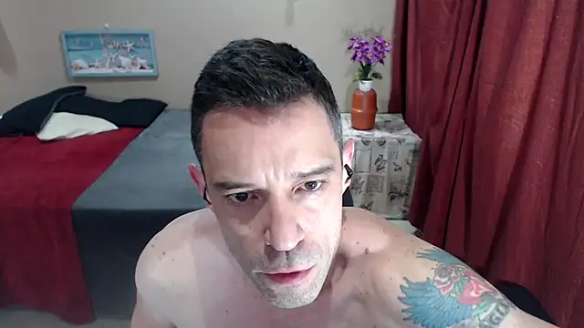 top2bottom4u online show from March 3, 9:18 am