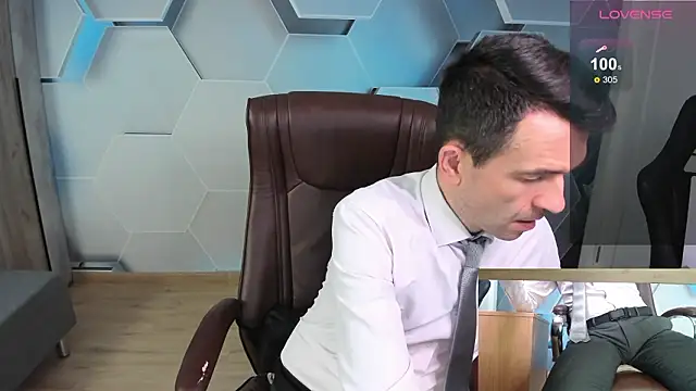 SteveTiger online show from February 19, 10:01 am