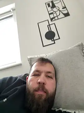 Fred-Berlin online show from March 1, 12:01 pm