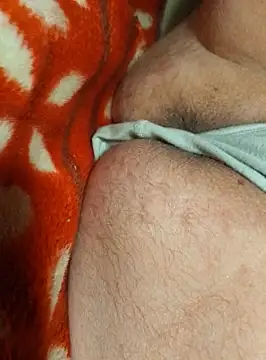 Mariusz38x online show from February 2, 11:00 pm