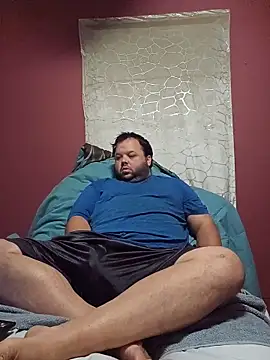 Strongbutgentle36 online show from November 3, 7:12 am