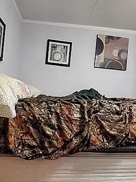 MaddyC6992 online show from February 3, 7:40 am