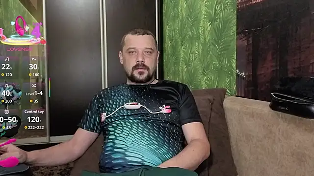 DanielOhCool online show from October 14, 7:37 am