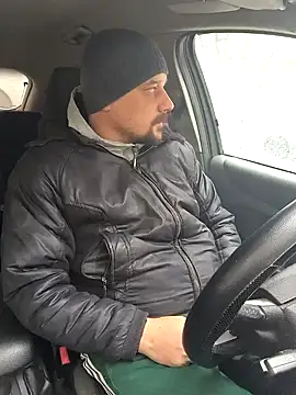 DanielOhCool online show from February 15, 5:51 am