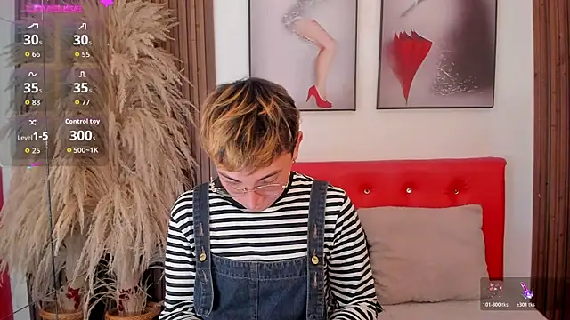 Chris Bennett online show from April 18, 12:17 pm