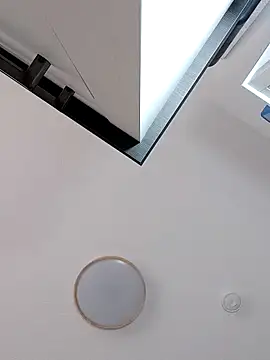 Snapshot of mister-dwt chatting on October 22, 11:25 am mister-dwt online show from October 22, 11:25 am