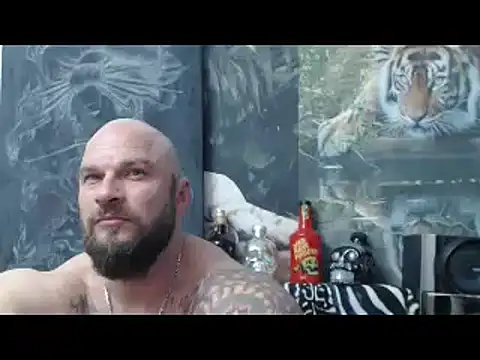 viking 30 online show from April 18, 7:07 pm