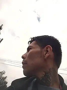 dannnyhot24 online show from April 19, 6:21 pm