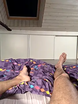 mb2605 online show from February 12, 11:44 pm