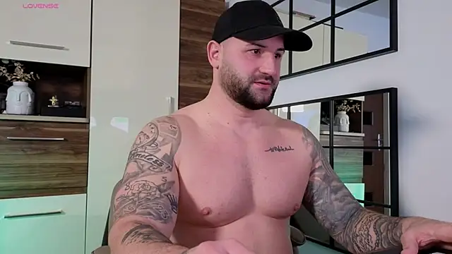 moonjoey online show from January 15, 5:58 pm