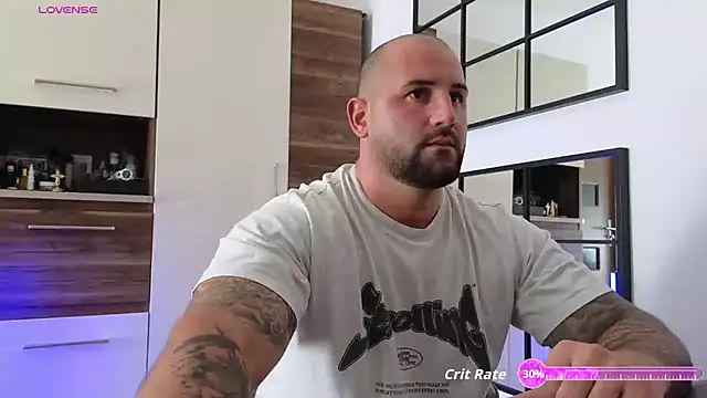 moonjoey online show from September 17, 12:50 pm