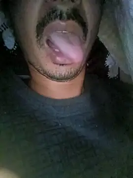 dreamtoungelick69 online show from January 17, 12:13 am