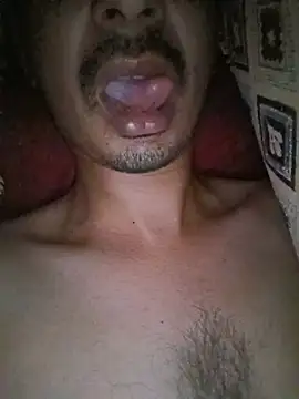 dreamtoungelick69 online show from July 28, 7:50 pm