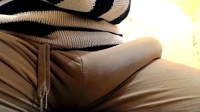 gae89tano online show from February 5, 9:05 am