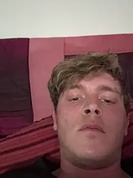 Andrewhootxx online show from March 22, 3:20 pm