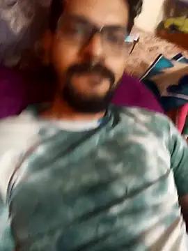 arhan3043 online show from January 3, 6:33 am