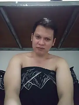 wholekiss18 online show from October 16, 4:53 am