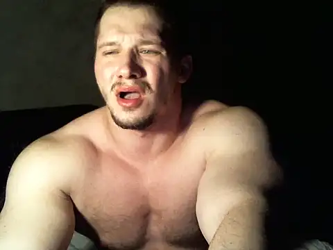 LionEdwin online show from February 26, 8:20 pm