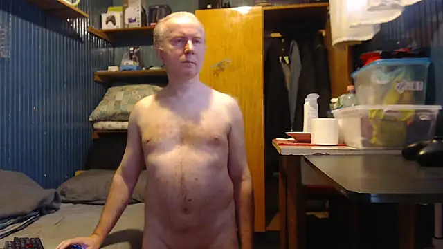 Snapshot of Vgy67Z95 chatting on February 27, 10:15 am Vgy67Z95 online show from February 27, 10:15 am