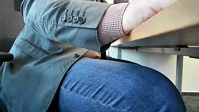 69bezfleku online show from February 19, 7:17 am