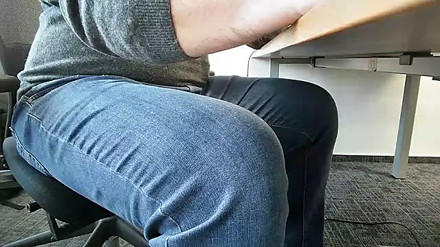 69bezfleku online show from January 16, 8:33 am