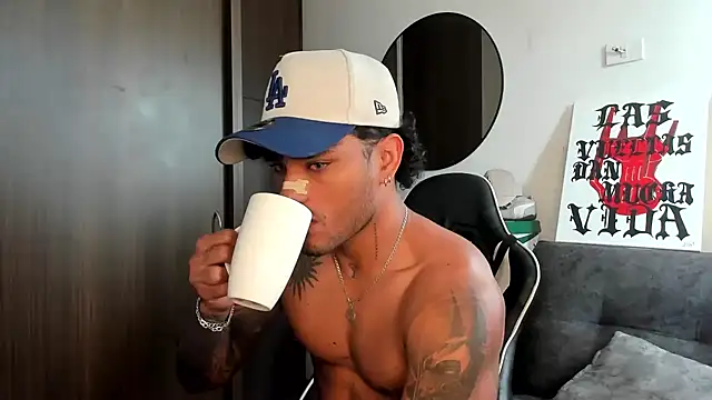 Alessandro Vanni online show from September 25, 11:53 am