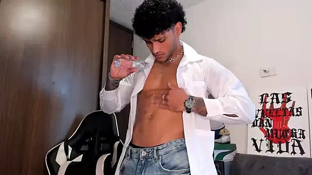 Alessandro Vanni online show from September 13, 6:53 pm