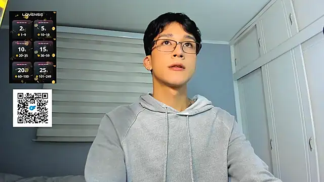 tom Howard online show from September 19, 3:40 am