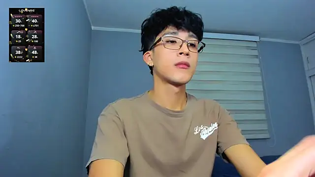 tom Howard online show from February 10, 1:21 am