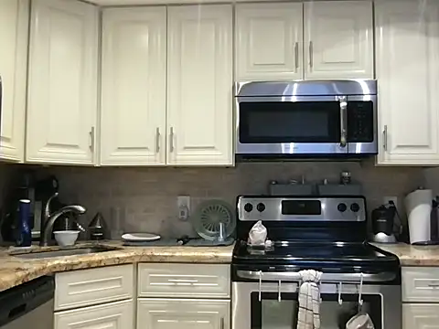 BigGuyMuscle online show from January 21, 6:33 pm