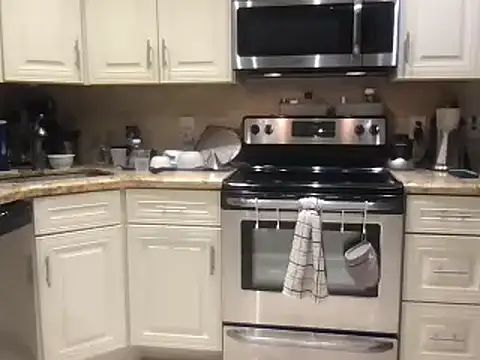 BigGuyMuscle online show from January 12, 7:43 am