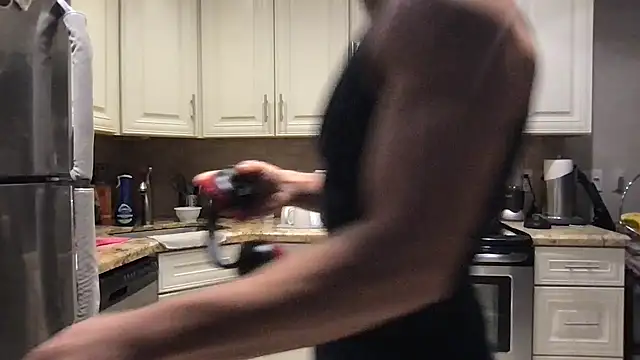 BigGuyMuscle online show from February 17, 9:14 pm