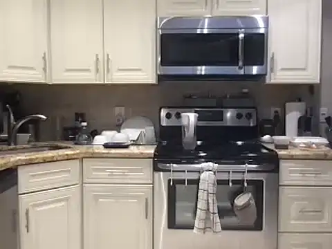 BigGuyMuscle online show from January 11, 7:16 pm