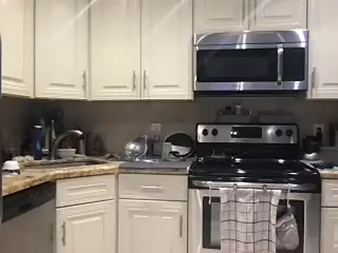 BigGuyMuscle online show from February 17, 7:10 pm